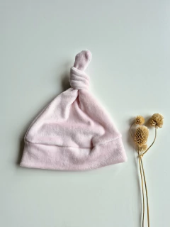 Gorrito de PLUSH ♥ ROSA BEBÉ - comprar online