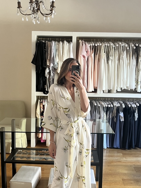 BATA KIMONO CLASICO SATEN PARIS ESTAMPADO LARGA