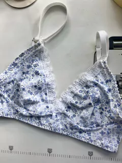 CORPIÑO MARIA MATERNAL ESTAMPADO-EDICION LIMITADA- en internet