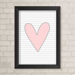Quadro Infantil Coração fundo Listrado - comprar online