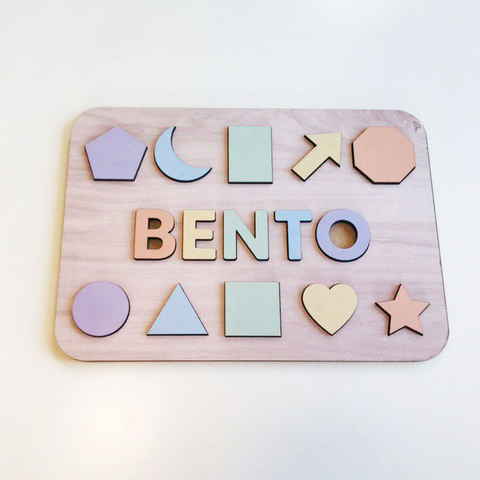 Tabuleiro de Encaixe Nome e Formas Geométricas