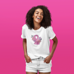 Camiseta Outubro Rosa - Florido