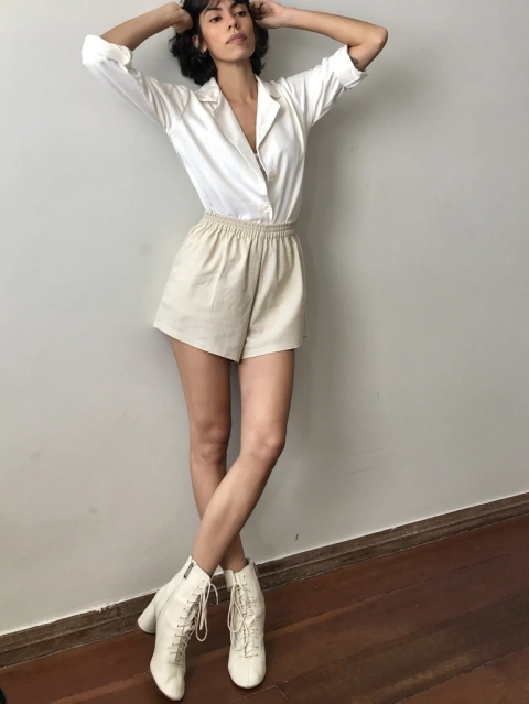 SHORTS VERANO LINHO BAUNILHA