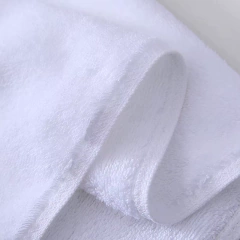 Toalla de Baño Blanca en internet