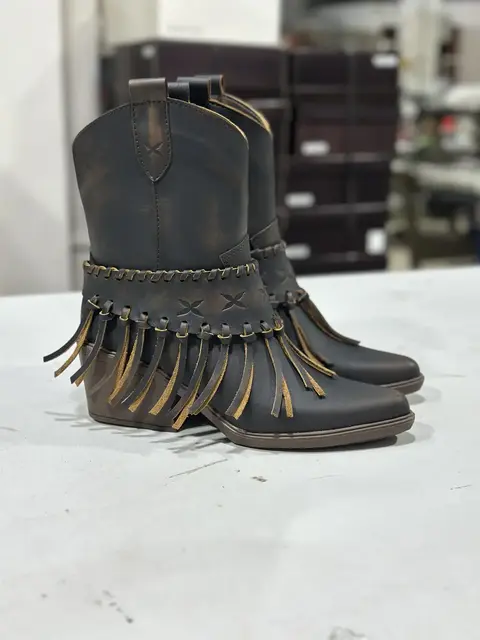 Bota Cruz | chocolate - comprar online