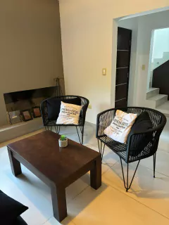 SILLON GERVASONI TULUM NEGRO - comprar online