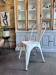 SILLA TOLIX BLANCA en internet