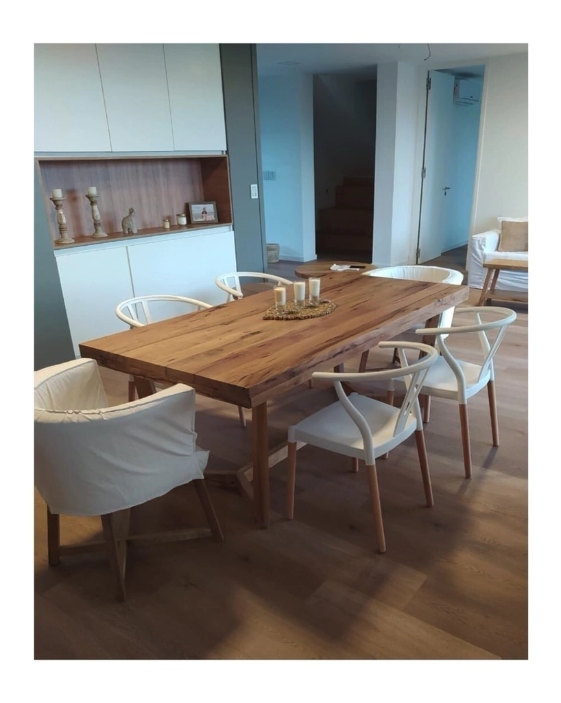MESA W PIE EN MADERA EN ZOITA 2" C/R