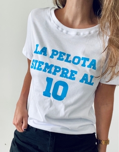 Remera LA PELOTA SIEMPREA AL 10 - comprar online
