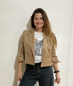Blazer corto gamuzado (B210) - ABAKA