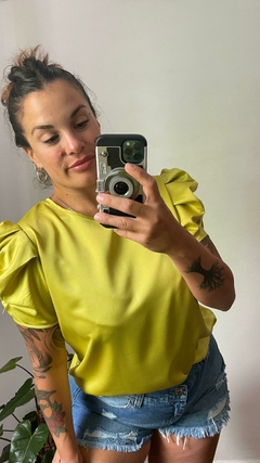 Blusa de saten con mangas(3062) - comprar online