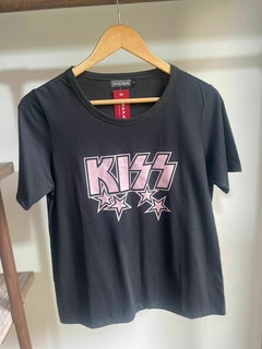 Remera Kiss (RS61) - ABAKA