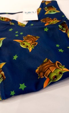 Casaca Baby Yoda en internet