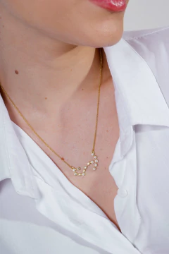 Colar de Escorpião em ouro 18K com Safiras brancas ou Brilhantes - Lily Silvestre - Joias personalizadas e exclusivas