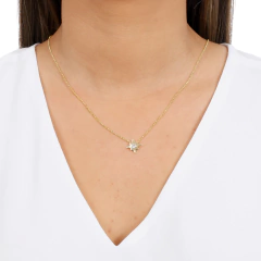 Collar Estrella en oro con Zafiro blanco o Brillante en internet