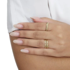 Imagen de Anillo de rombos en oro 18K