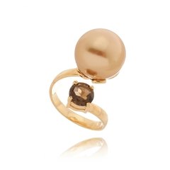 Golden pearl ring with smoky quartz