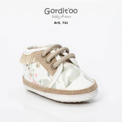 Art. 721 - Zapatilla beba flores
