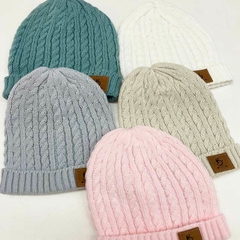 Art. 1915 – Gorrito bebé/a tejido