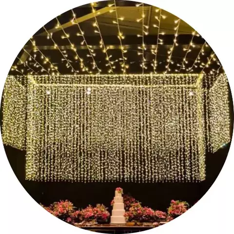 Cortina TUNEL LUCES LED CÁLIDAS 3X3X3X2 Mts Ideal Eventos - comprar online