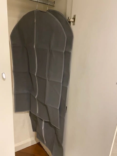 FUNDA PROTECTORA "FIKA" "XL" PARA TRAJES, VESTIDOS, SACOS CON CIERRE