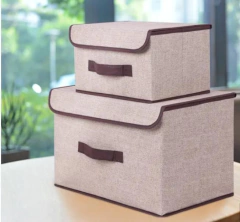 CAJA DE TELA "COLUMBUS" CON TAPA Y MANIJA GRANDE
