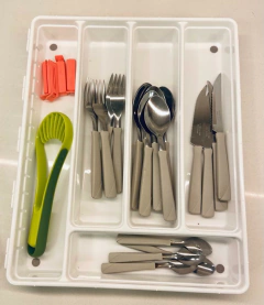 ORGANIZADOR / CUBIERTERO "KUMI" CON 5 DIVISIONES XL en internet