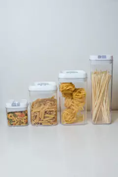 FRASCO "TREVI" CUADRADO "S" CON TAPA HERMETICO DE ACRILICO - Marian Todo Organizado