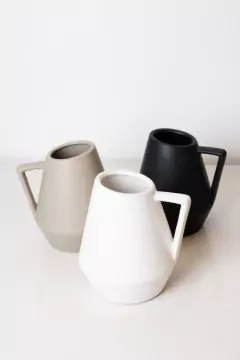 FLORERO "NELLY" DE CERAMICA CON MANIJA