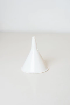 EMBUDO PLASTICO “S”