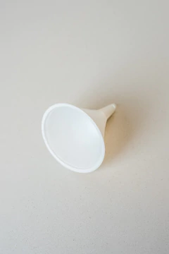 EMBUDO PLASTICO “S” - comprar online