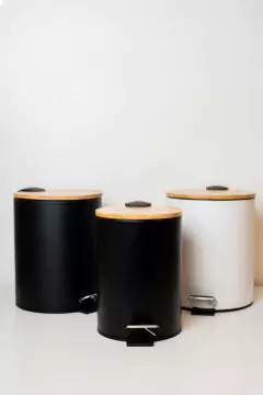 CESTO DE RESIDUOS "NORDICO" REDONDO 5L PARA BAÑO CON TAPA DE BAMBOO Y PEDAL - comprar online