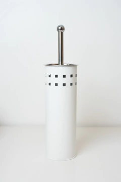 CEPILLO / ESCOBILLA "ANTON" PARA BAÑO en internet