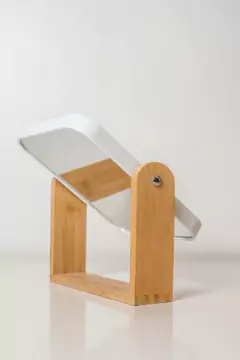 ESPEJO “MIRROR” RECTANGULAR CON BASE DE BAMBOO en internet