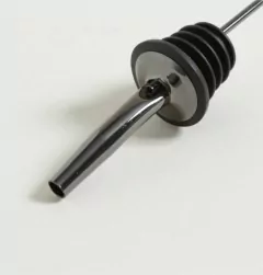 PICO DE ACERO PARA ACEITERA NEGRO BRILLANTE en internet