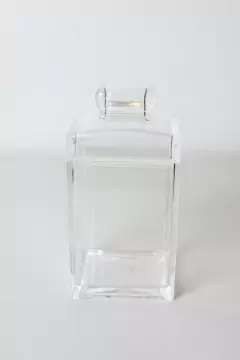 FRASCO DE ACRILICO "M" CON TAPA