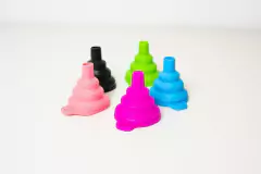 EMBUDO DE SILICONA "BUDDY" CHICO