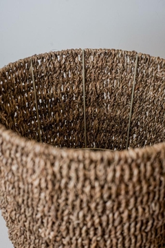 CESTO "GLAM" SEAGRASS REDONDO "M" ALTO en internet