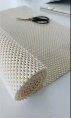 MAT PROTECTOR ANTIDESLIZANTE INDIVIDUAL "L" - tienda online