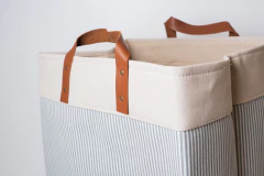 CESTO LAUNDRY DE TELA "STRIPS" CON MANIJAS DECO en internet