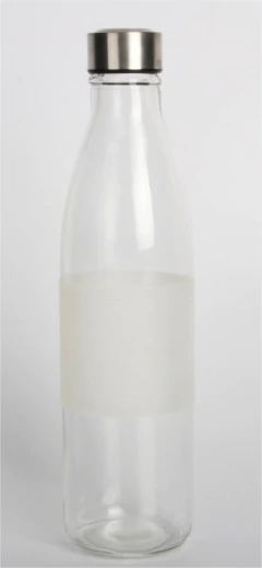 BOTELLA "HUNGRIA" CON AGARRE ANTIDESLIZANTE Y TAPA DE ACERO A ROSCAR en internet