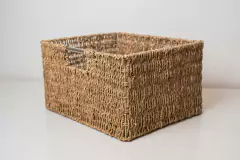 CANASTO "GLAM" RECTANGULAR ALTO "XXL" CON MANIJA DE CROMO SEAGRASS