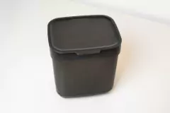 CESTO DE RESIDUOS "FAMA" CON TAPA en internet