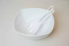 ENSALADERA "NICOLE SQUARE" CON CUBIERTOS DE ACRILICO - tienda online