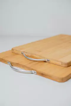 TABLA DE PICAR "INDONESIA" BAMBOO "L" CON AGARRADERA METALICA - comprar online