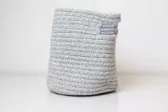 CESTO "NAKAM" TEJIDO GRIS MELANGE CON ASAS