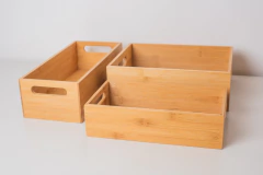 BANDEJA "VALSEN" RECTANGULAR ALTA DE BAMBOO "XXL" CON ASAS - Marian Todo Organizado