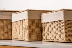 CAJA CON TAPA "GIRONA" Y LIENZO "S" BEIGE en internet