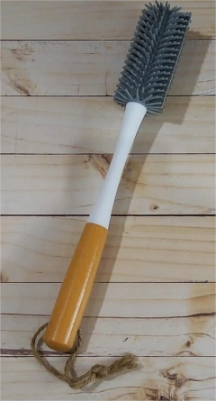 CEPILLO DE SILICONA "FULL CIRCLE" CON MANGO BAMBOO #1