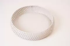 BANDEJA METALICA "SAMY" BLANCA DECO "S"